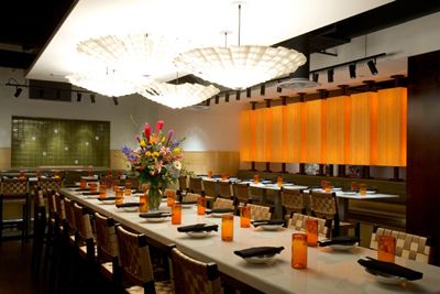 With Here To Serve Restaurants Shuttered A Critic Recalls Tom Shout