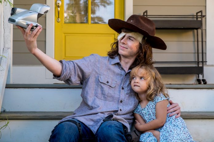 carl that kills people walking dead