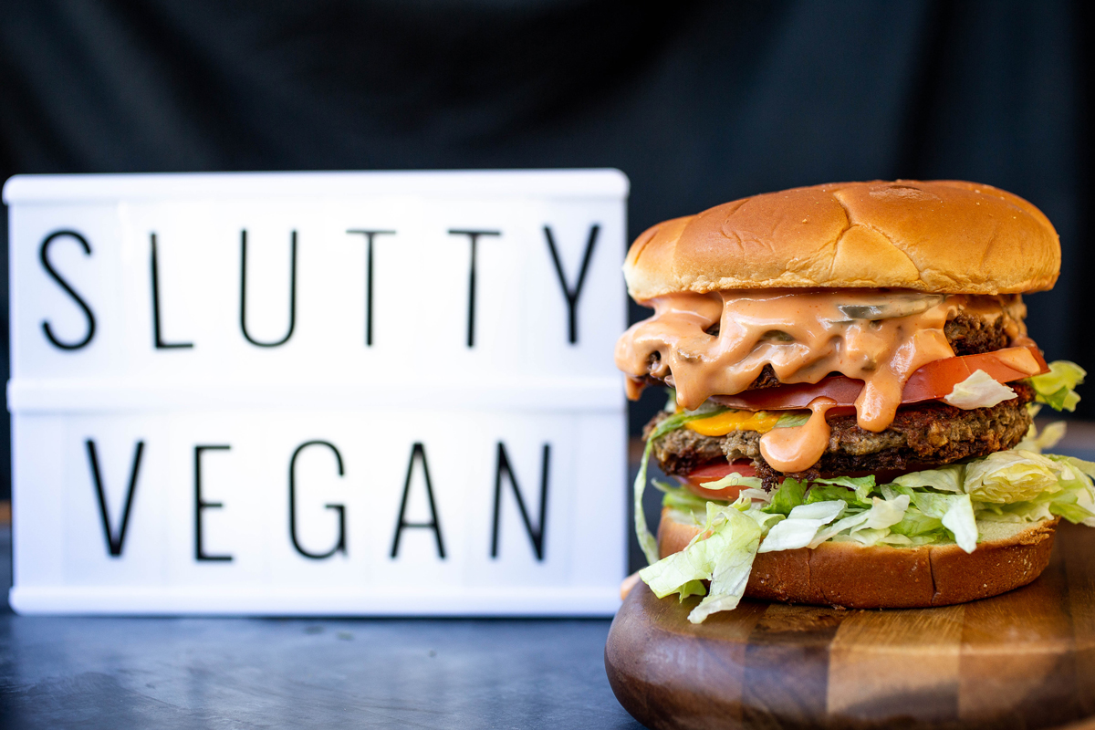 How Pinky Cole Used Instagram To Make Slutty Vegan S Burgers A Viral Hit Irl Atlanta Magazine