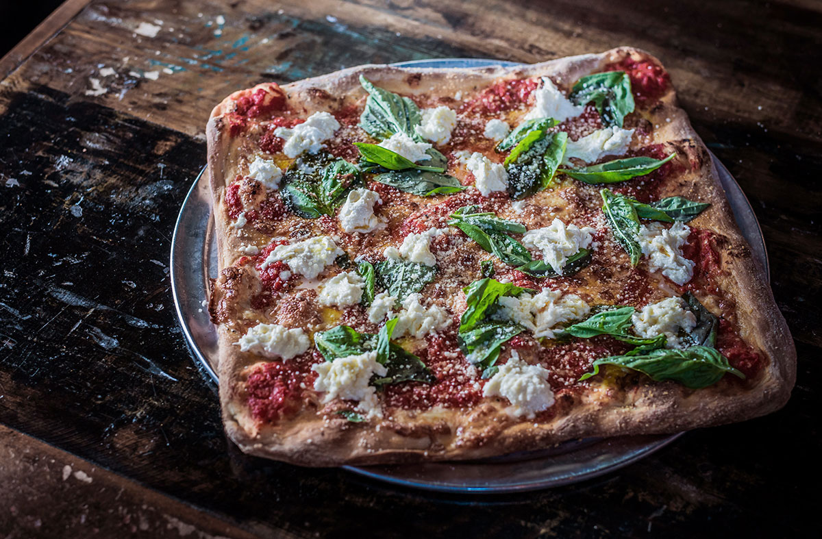 75 Best Restaurants in Atlanta: O4W Pizza