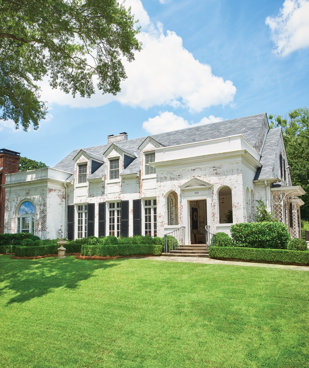 A gorgeous Ansley Park home and landscape