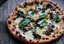 Monday Night Garage now serves its own Neapolitan pizza