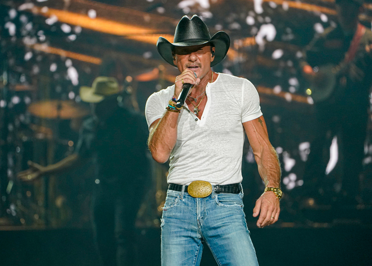 Photo: Tim McGraw performing at State Farm Arena