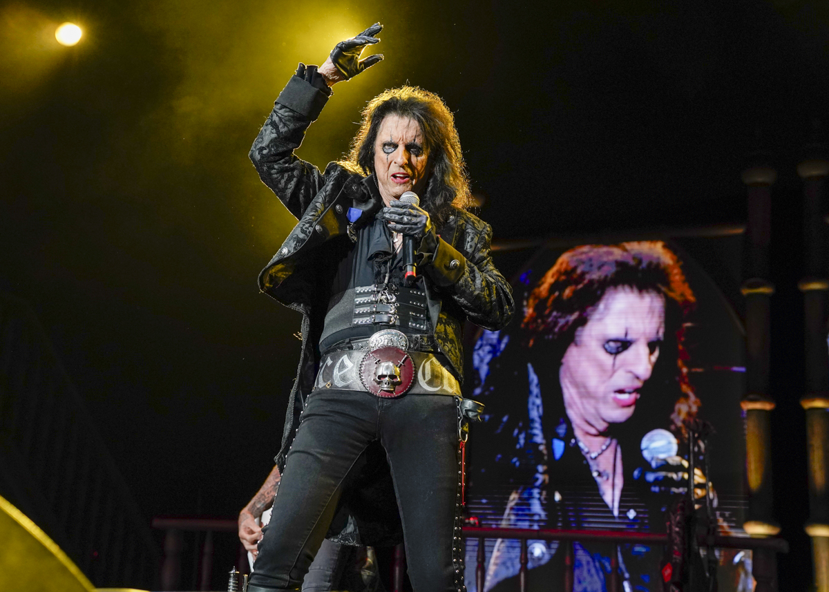 Photo: Alice Cooper and Rob Zombie performing at the Ameris Bank Amphitheater