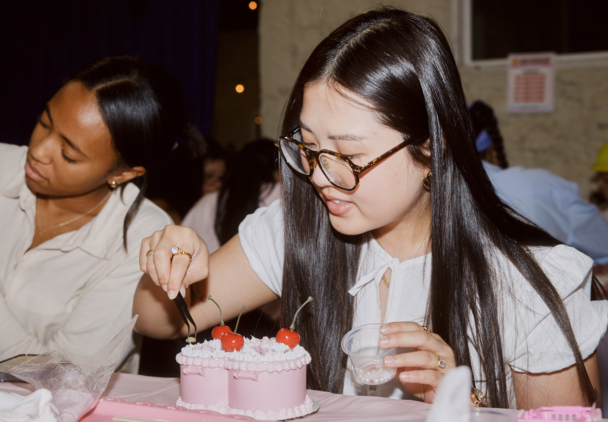 A cake jewelry-box decorating workshop led by Mizangos-Jimenez at The Supermarket.