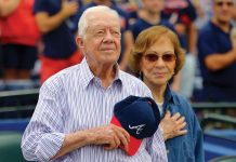 Jimmy Carter and his wife Rosalynn at an Atlanta Braves game