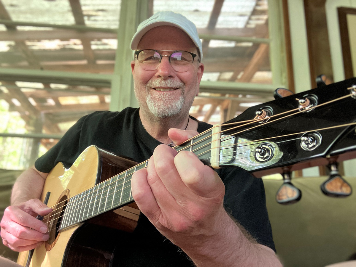 Sxott Freeman Everett guitar