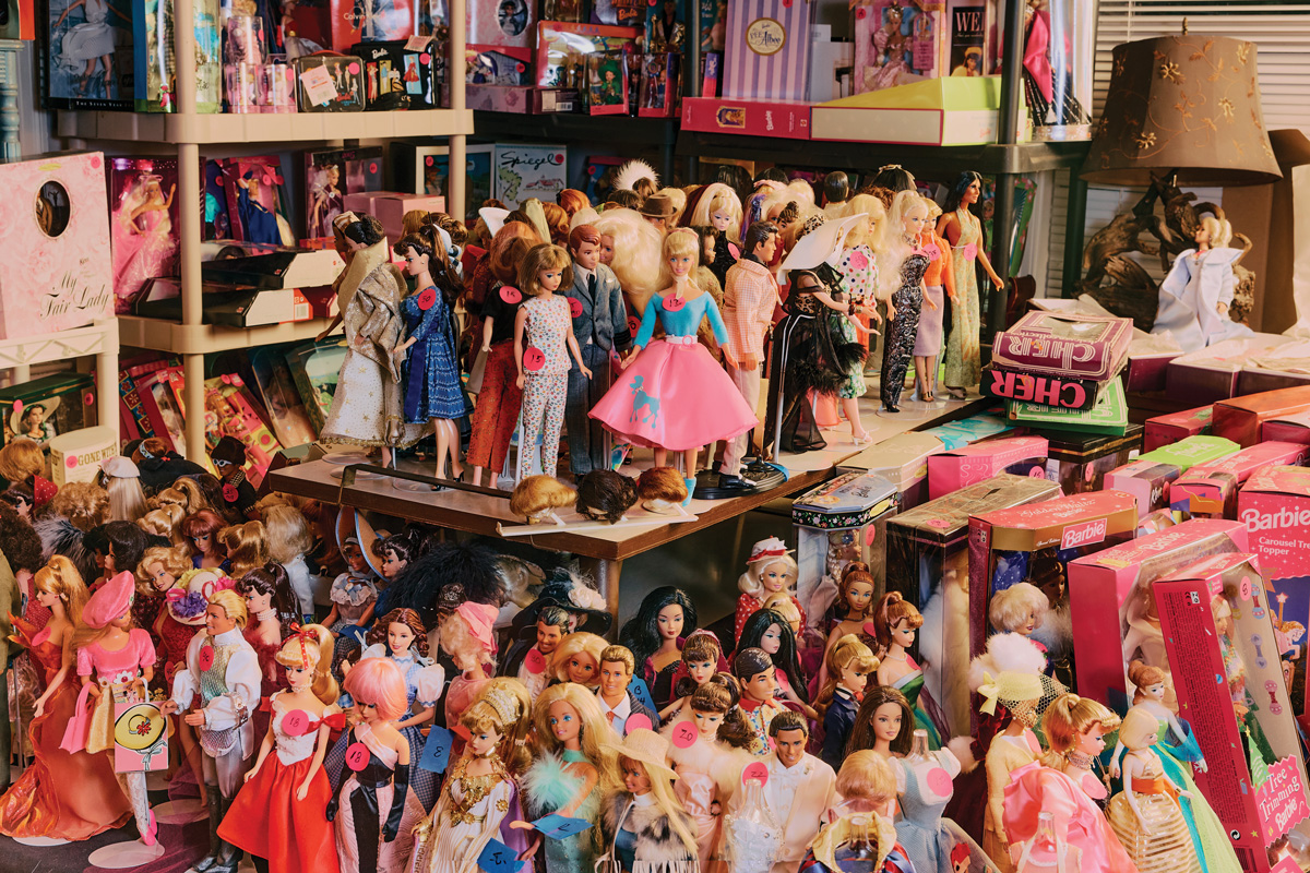 Your guide to shopping Atlanta estate sales