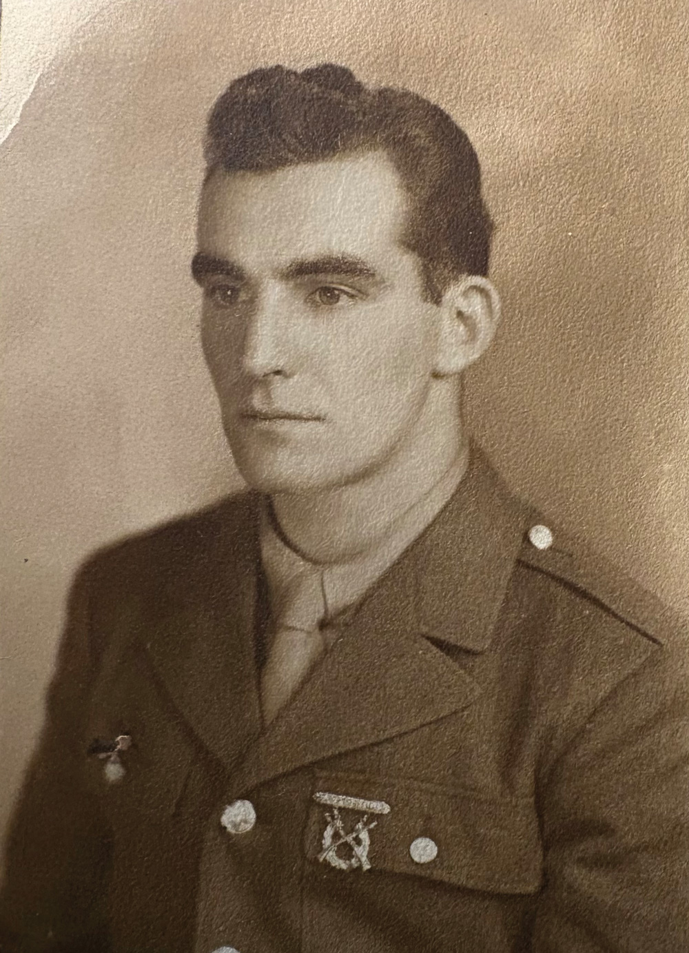 Lou in his Army uniform